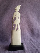 schöne Antike Figur