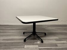 Mid-Century Couchtisch / Charles Pollock / Vintage / Weiß Designer Tisch table