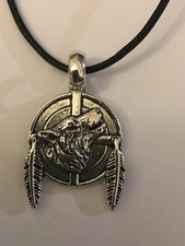 ❤️ JUNGEN HERREN HEULENDER WOLF LEDER HALSKETTE ANHÄNGER Gothic Schmuck Geschenk Tasche