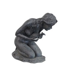 Wasserspeier Springbrunnen Wasserspiel kniende Frau aus Bronze L: 66 cm -11676-