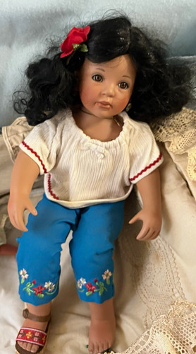 Mädchenpuppe schwarze locken - mädchenpuppe,