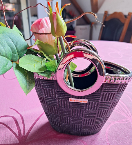 Formano vase - @,