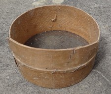Großes altes Getreidesieb uriges Holz-Spahn Sieb Garten Bauer Hof Deko Øca 18 cm