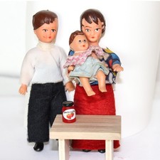 Alte ARI Puppen Konvolut 5-11 cm, DDR Puppenhaus Familie, 50er 60er Jahre