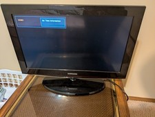 32" Tv W Roku