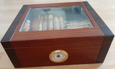 Humidor Mahagoni aus