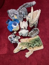 Konvolut 8 verschiedene alte Steiff Tiere, teils Knopf Fahne Schild