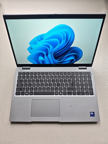 Neu dell latitude 5540 - neu,