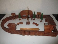 DDR  Spielzeug Vero Holzspielzeug Western Fort Texas