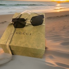 GUCCI Womens GG0644S