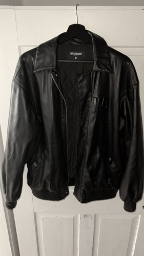 Worst behavior hane jacke - hane,