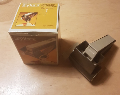 Retro 70s käsereibe zyliss - 70s,