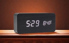 Digitaler Wecker Schwarz Holz