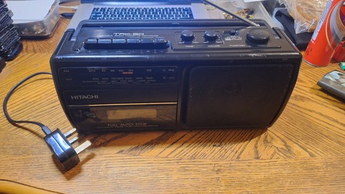 Hitachi trk portable - trk-60, mw