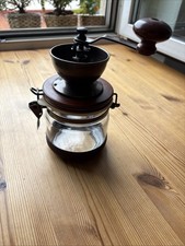 Manuelle Kaffeemühle HARIO Handkaffeemühle