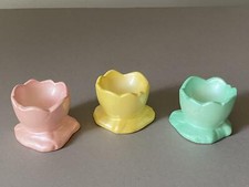 OSTERN Eierbecher 3x Gips Pastellfarben gelb-rosa-grün glanz Deko VINTAGE Easter