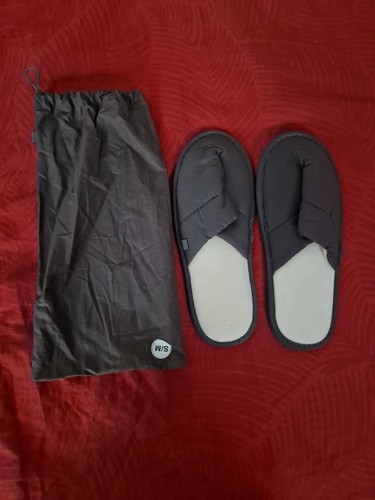 Lufthansa first class slipper - first,
