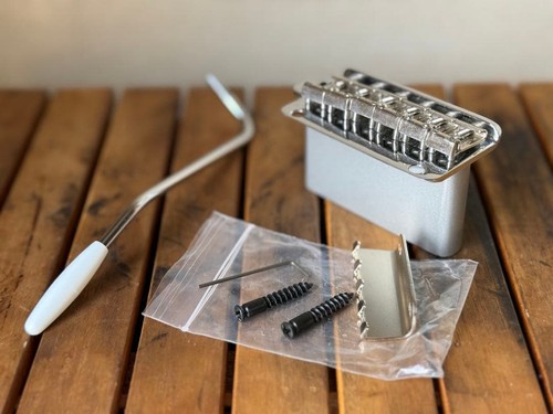 Fujigen point tremolo bridge - fujigen,