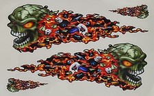 Totenkopf Flammen Aufkleber
