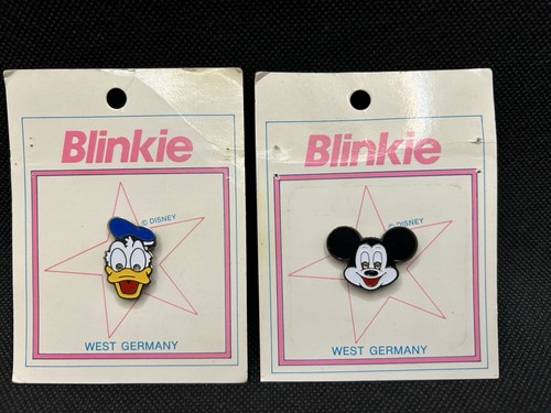 1980s disney blinkie pin - 1980s,