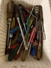 Werkzeug Konvolut: Diverse Schraubendreher