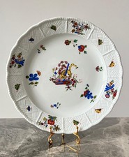 Meissen, Porzellan,Gelber Löwe, 1.Wahl, Teller, Relief, Blumen, Goldakzent