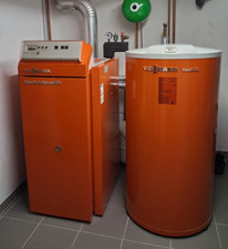 VIESSMANN Rexola-biferral-RN / Gas Heizung 24kW + Warmwasserspeicher