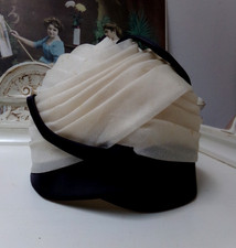 alter antiker Hut Turban-Form