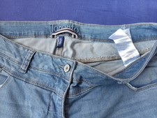 Cecil DamenJeans Toronto 36, Getr, Auffällig Beinabschluss, In Karminrot S. Foto