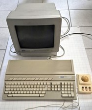Atari 1040 ST Computer + Monitor SM 124