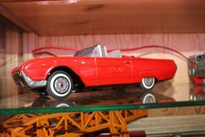 1 Cadillac Blechauto mit