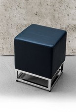 Schicker Würfel Leder Hocker Fußhocker Sitzhocker Kuhfell Leder Sitzhöhe 45 cm.