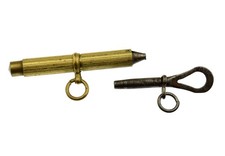 2 alte Taschenuhrschlüssel f