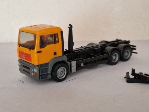 Herpa man tga - tga, m