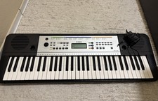 Yamaha Digital Keyboard YPT