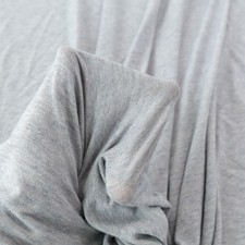 1,5m grauer Shirt u Kleider