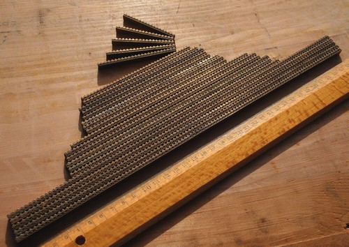 Konvolut linien messing - konvolut,