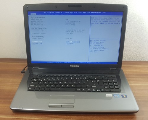 Medion akoya e7222 - 17",