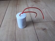 25 uF Kondensator z.B. für