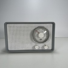 Braun SK Röhren Radio Licht
