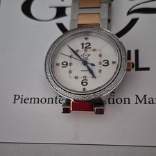 Schweizer Damen Uhr mit