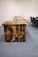 Massiver Bar-Tresen aus