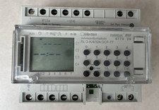 Merten KNX Jahreszeitschaltuhr REG-K/4/324 DCF-77