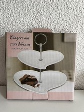 Etagere mit zwei Ebenen