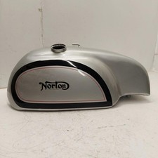 Norton 650 Racing Benzintank