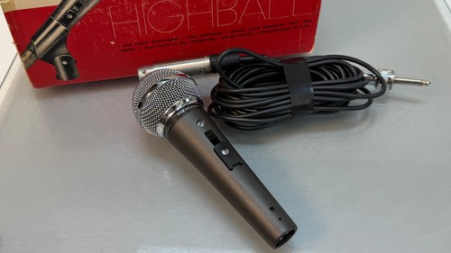 Vintage mikrofon realistic - mikrofon,