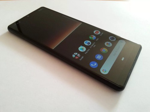Sony xperia dual sim - l4,