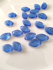 20 Glasperlen, Blatt, blau