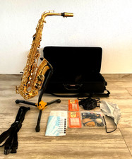 Alt Saxophon YAMAHA YAS 475 mit Koffer Reinigungsset Ständer uvm.