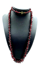 Attraktive 87,5cm lange Granat